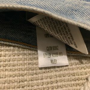 Agolde Riley Light Wash High Rise Straight Cropped Jeans; Size 27;